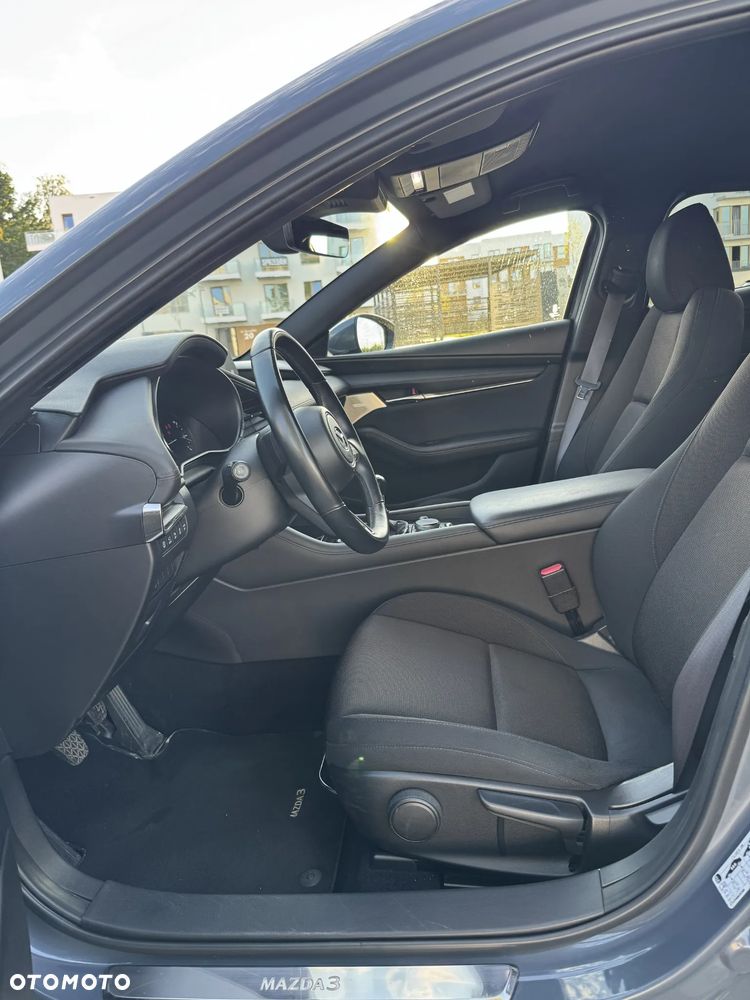 Mazda 3 2.0 mHEV Hikari - 7