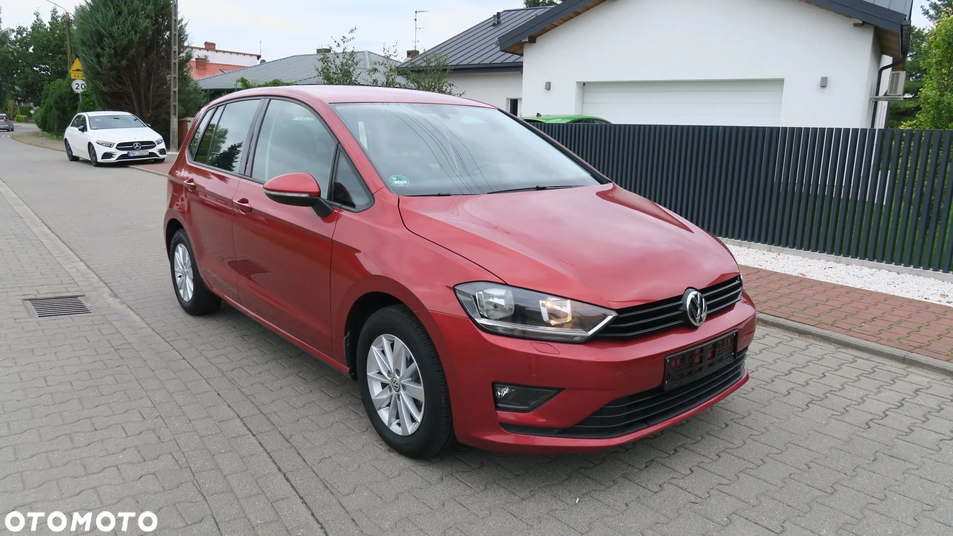 Volkswagen Golf Sportsvan 1.2 TSI (BlueMotion Technology) DSG Comfortline - 1