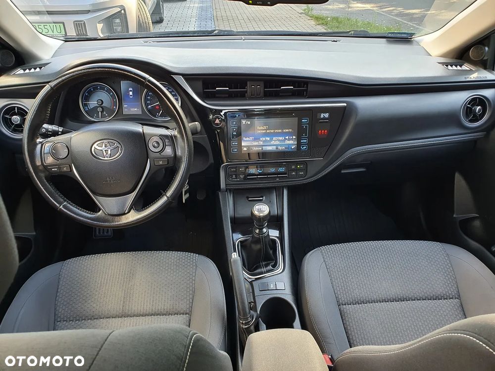 Toyota Corolla 1.6 Comfort - 14