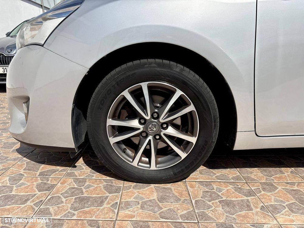 Toyota Verso 2.0 D-4D Exclusive+GPS - 48