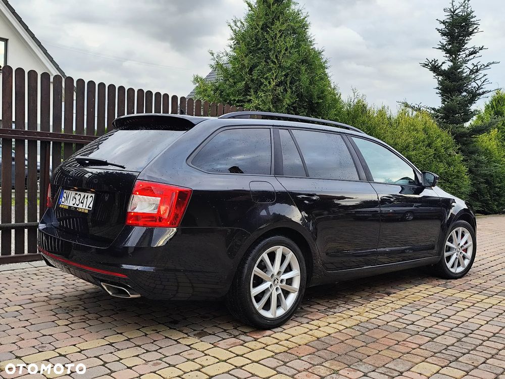 Skoda Octavia 2.0 TDI RS DSG - 24