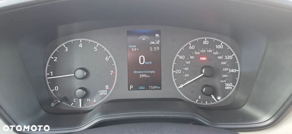 Toyota Corolla Cross - 28