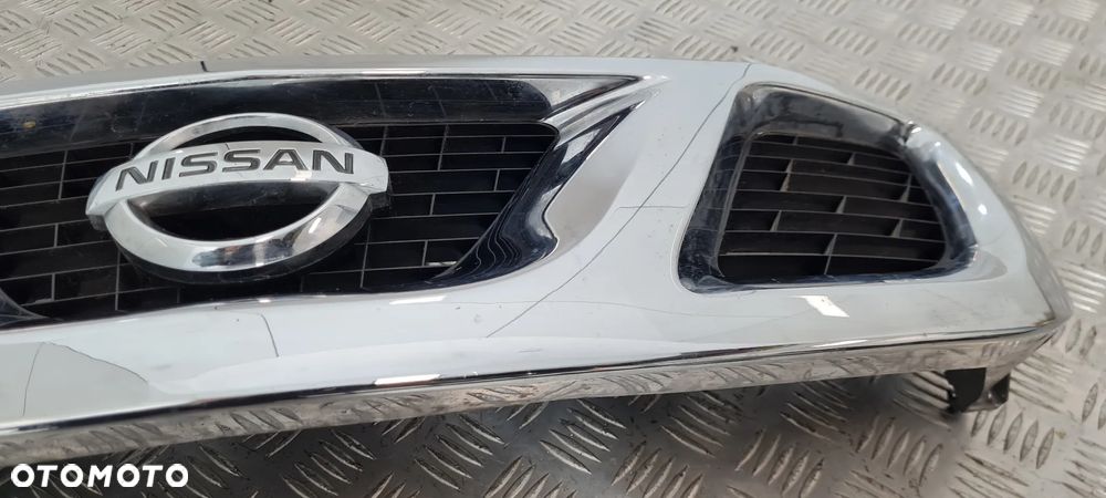 Nissan Terrano II Grill Atrapa - 5