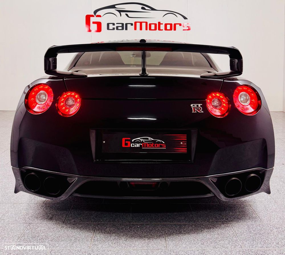 Nissan GT-R 3.8 V6 Black Edition - 6
