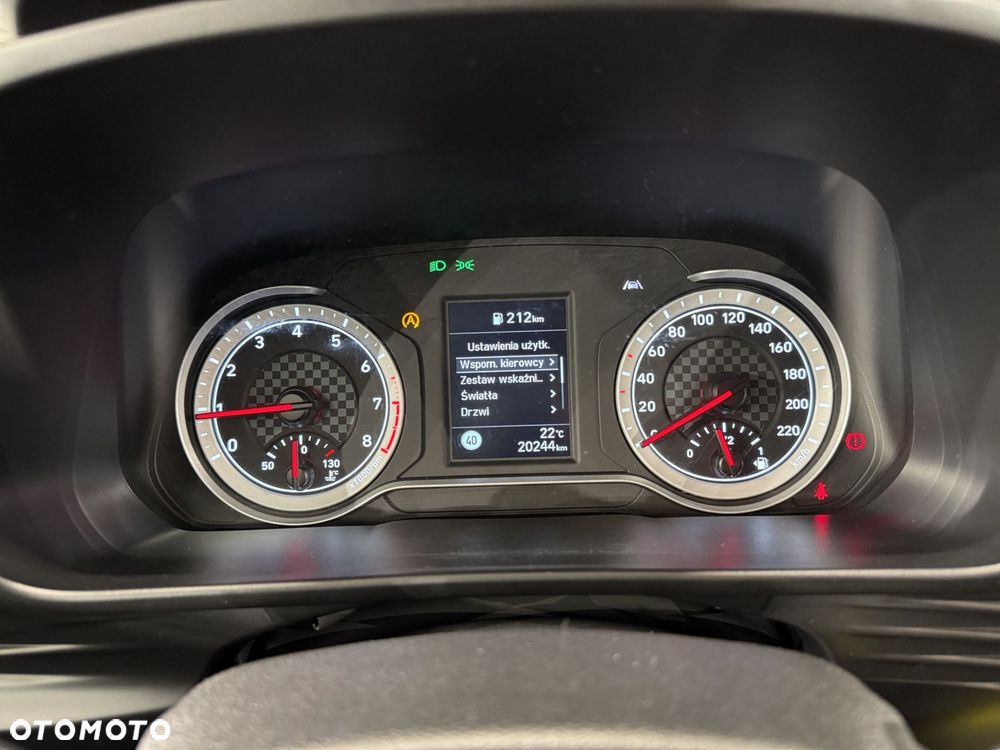Hyundai i20 - 19