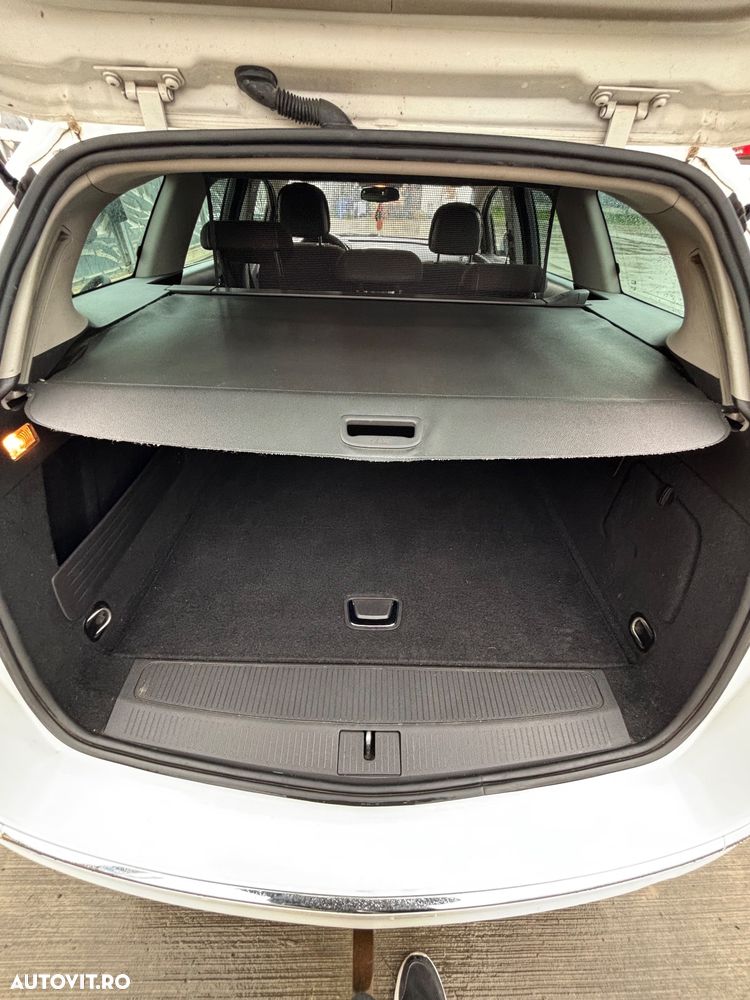 Opel Astra Sports Tourer 2.0 CDTI ECOTEC Start/Stop Active - 8