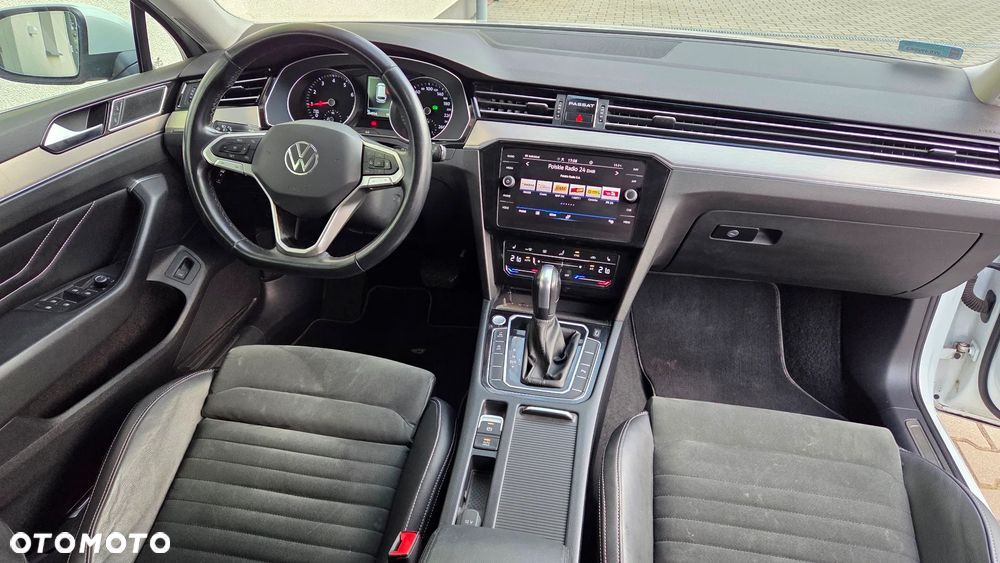 Volkswagen Passat 1.5 TSI EVO Elegance DSG - 13