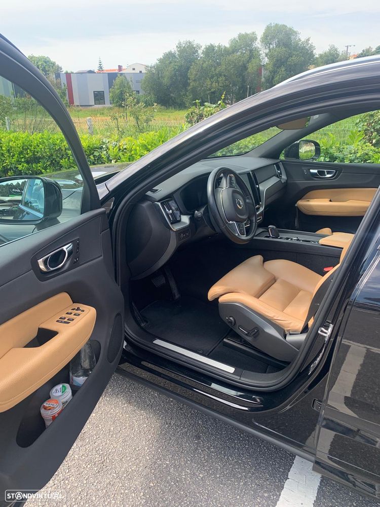 Volvo XC 60 T8 AWD Recharge Geartronic RDesign - 4