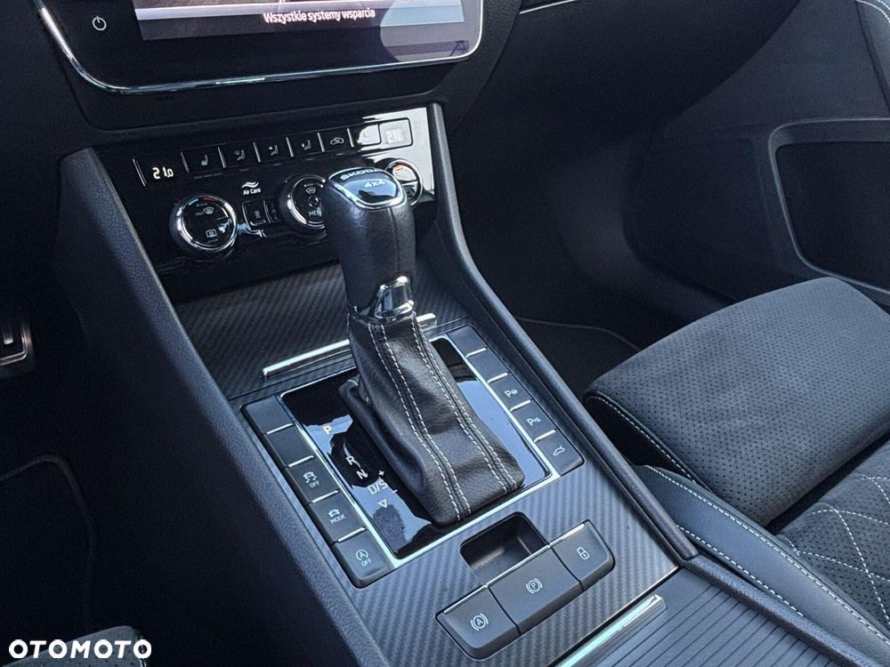 Skoda Superb - 36