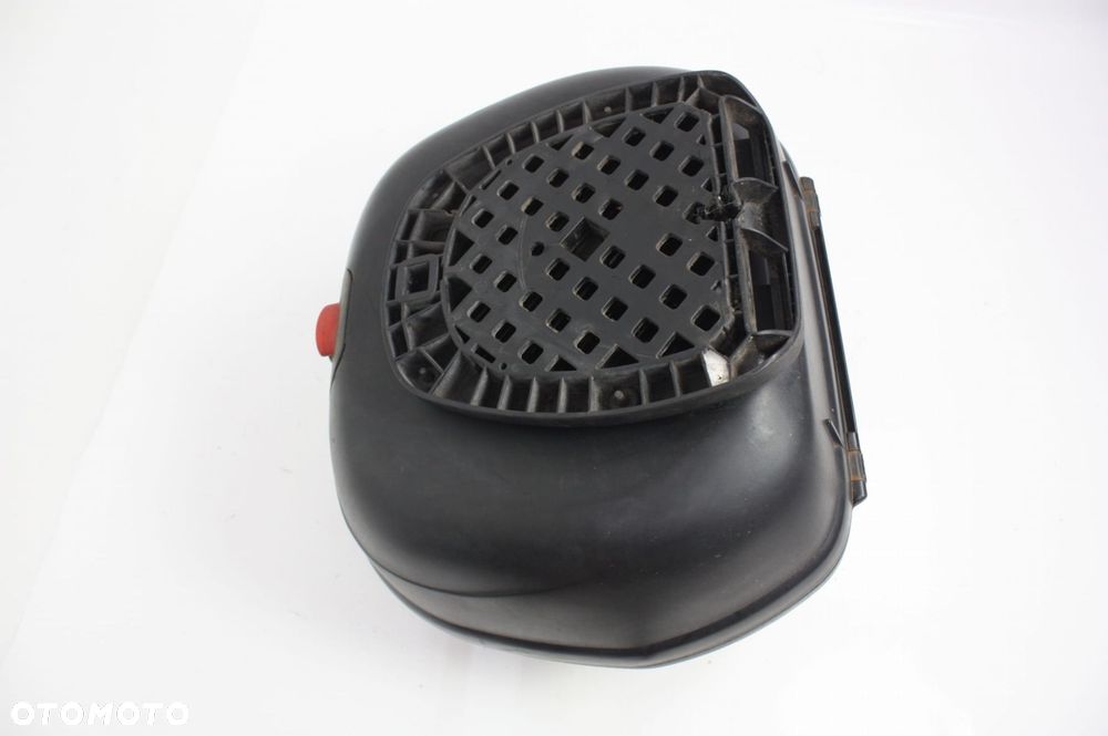 KUFER CENTRALNY Piaggio Beverly 125 - 6