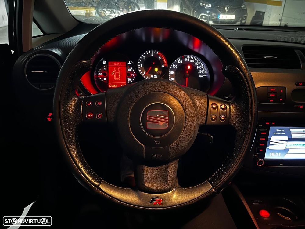 SEAT Leon 2.0 TDI FR 18 Tiago Monteiro - 9