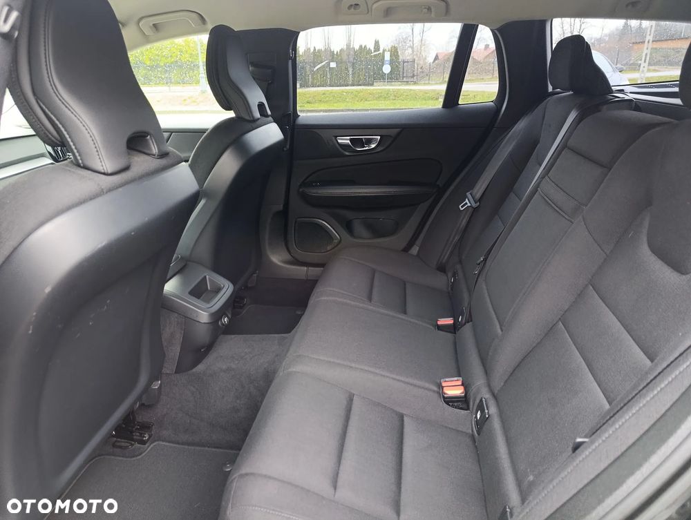 Volvo V60 D3 AWD Geartronic Momentum - 14