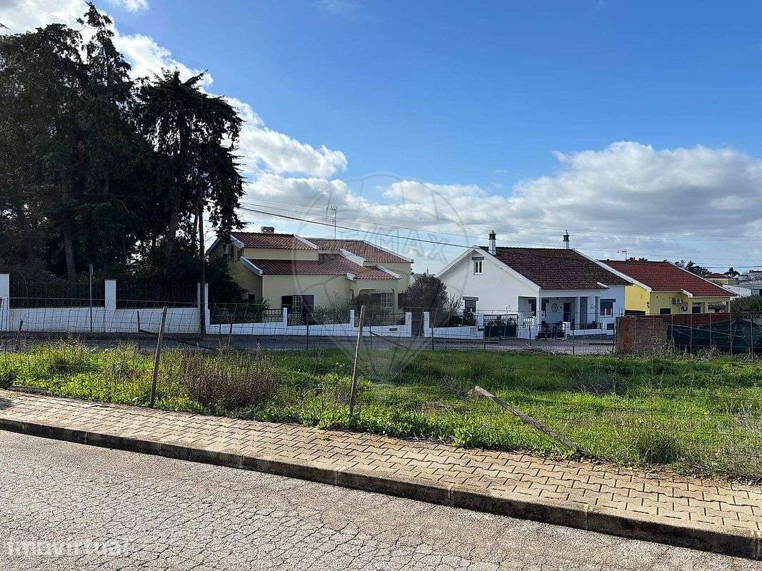 Terreno  para venda - Grande imagem: 2/7