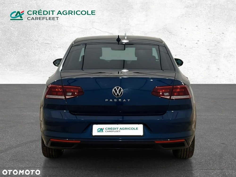 Volkswagen Passat - 7