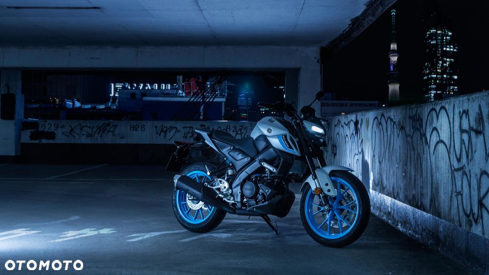 Yamaha MT - 8