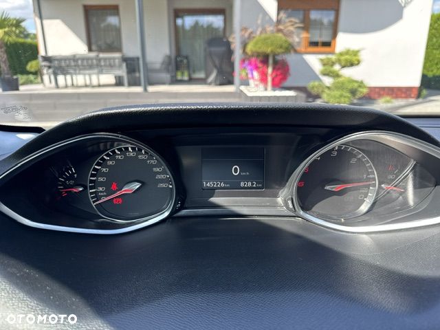 Peugeot 308 - 14