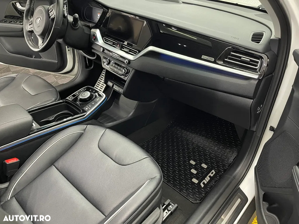 Kia Niro e-Niro 150 kW Future - 10