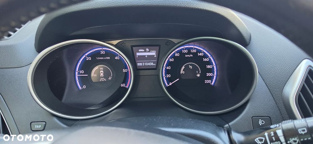 Hyundai ix35 - 24