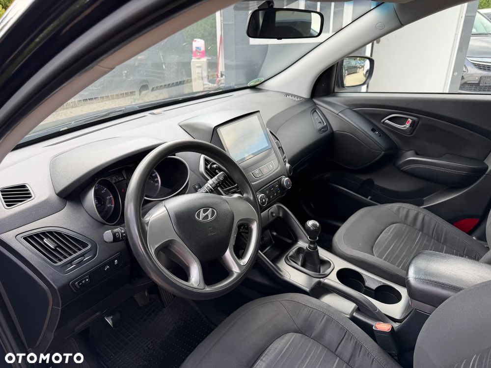 Hyundai ix35 blue 1.6 2WD Finale Silver - 7