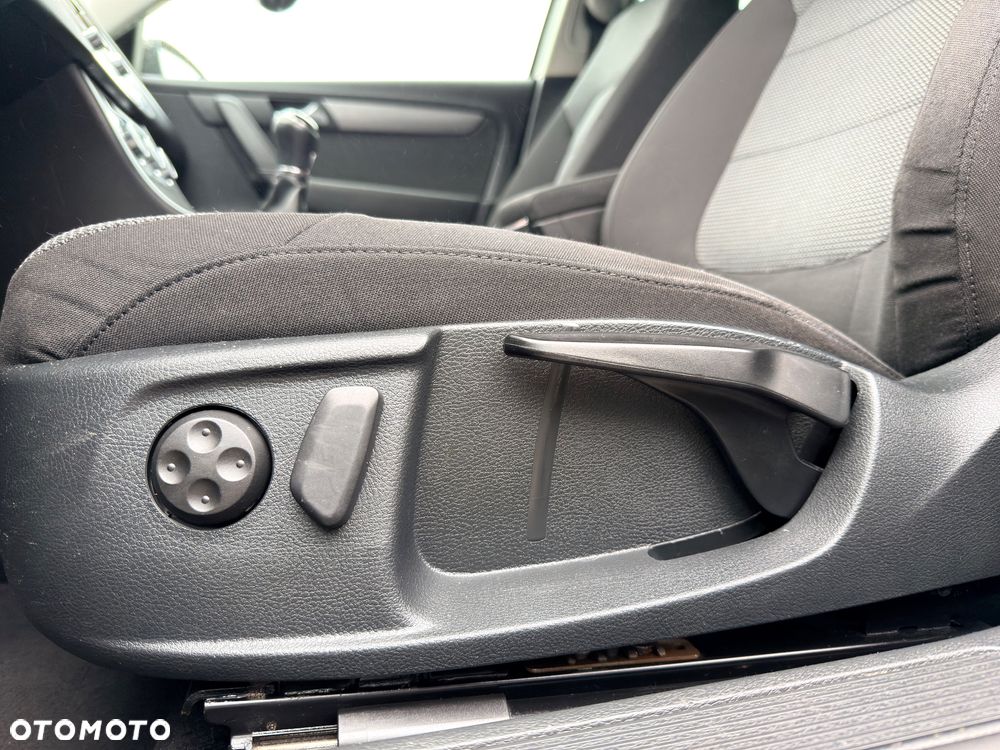 Volkswagen Passat 1.4 TSI Comfortline BlueMotion Technology - 35