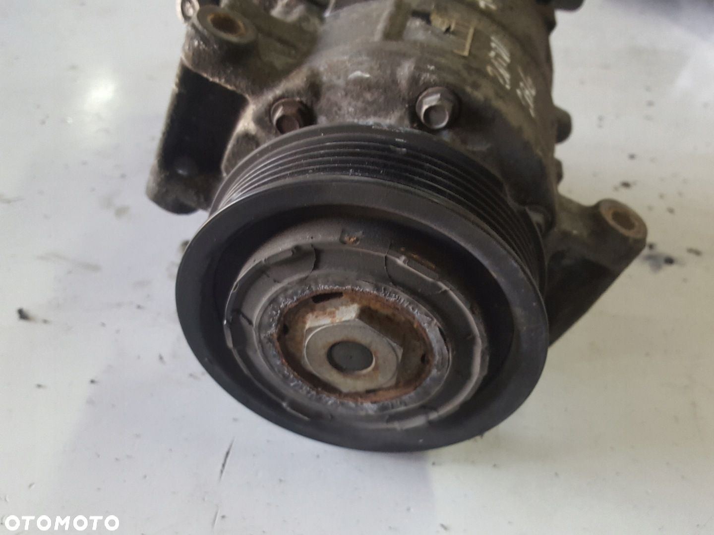 SEAT EXEO AUDI A6 C6 2.0 TDI SPRĘŻARKA KLIMATYZACJI 4F0260805AN - 3