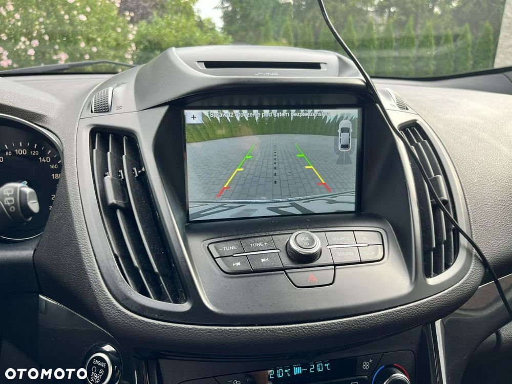 Ford Kuga 1.5 EcoBoost 2x4 ST-Line - 16