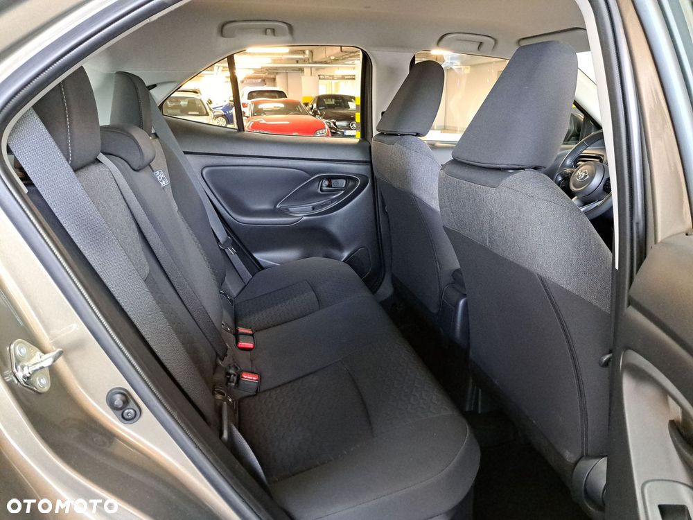 Toyota Yaris Cross Hybrid 1.5 Comfort - 15