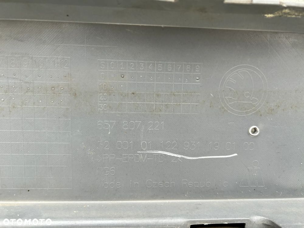 SKODA SCALA 657807221 ZDERZAK PRZÓD PRZEDNI - 4