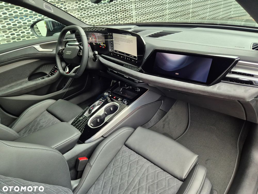 Audi A6 Avant TDI mHEV Quattro S tronic - 17