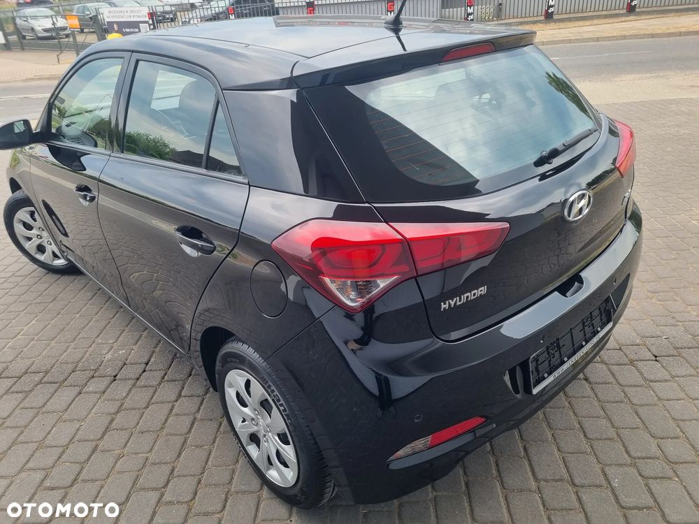 Hyundai i20 1.2 YES Plus - 35