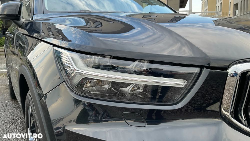VOLVO XC40 2022 — imagine 18
