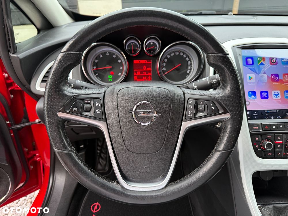 Opel Astra 1.6 Turbo Sport - 17