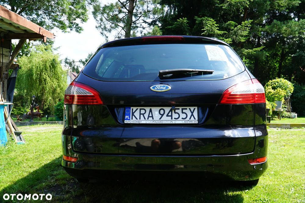 Ford Mondeo 1.8 TDCi Ghia - 4