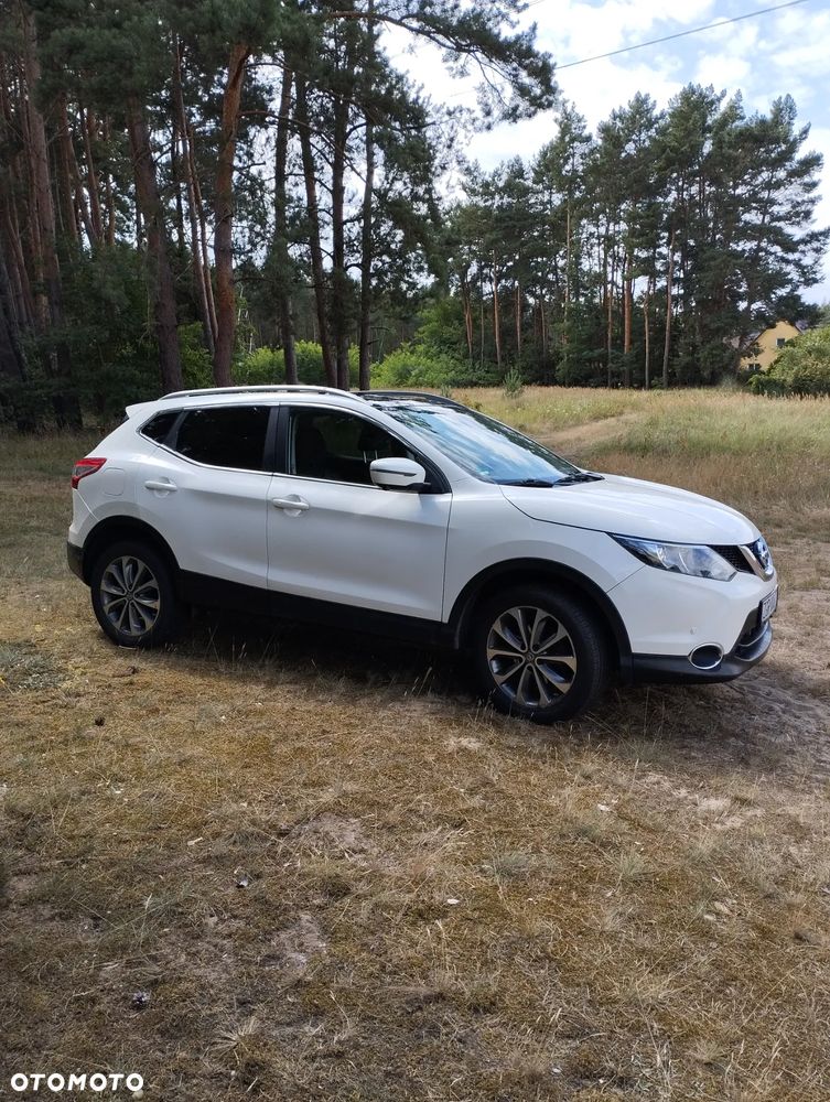 Nissan Qashqai 1.6 DCi 4x4 N-Connecta - 3