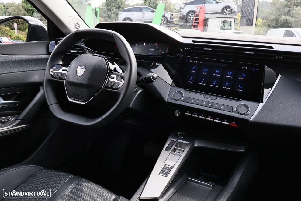 Peugeot 408 1.6 Hybrid Allure e-EAT8 - 12