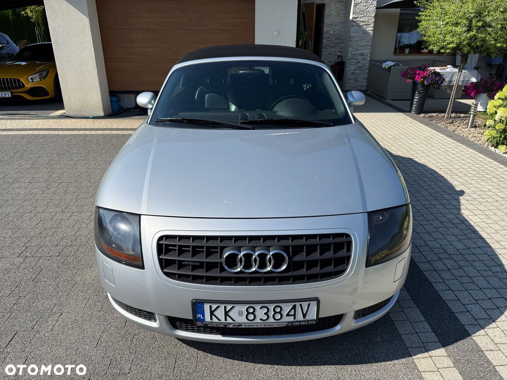 Audi TT Roadster 1.8 T quattro - 18