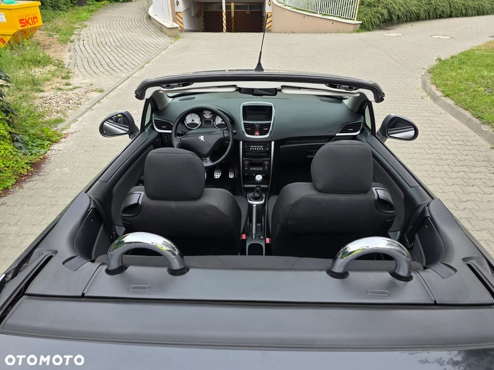 Peugeot 207 CC 1.6 Intense - 26