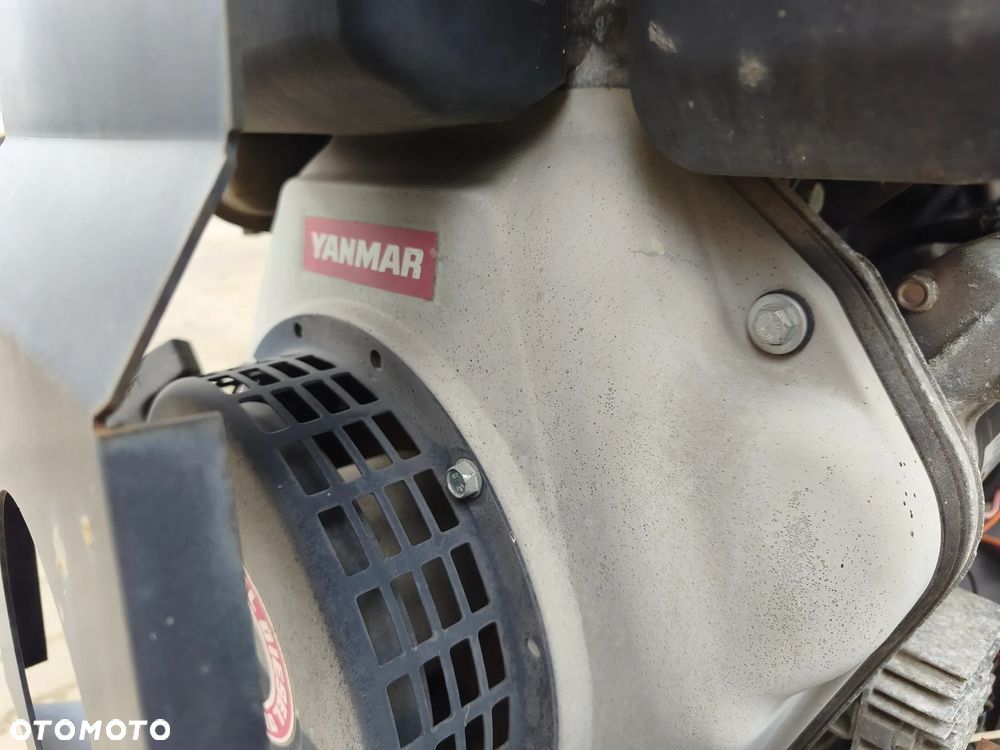 Inny Skyline 4feet  17.75 - 13