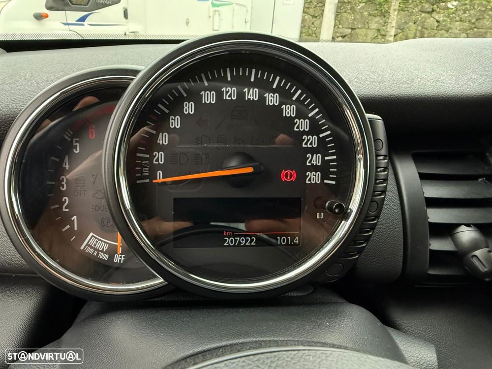 MINI 3 Portas One D Metropolitan - 9