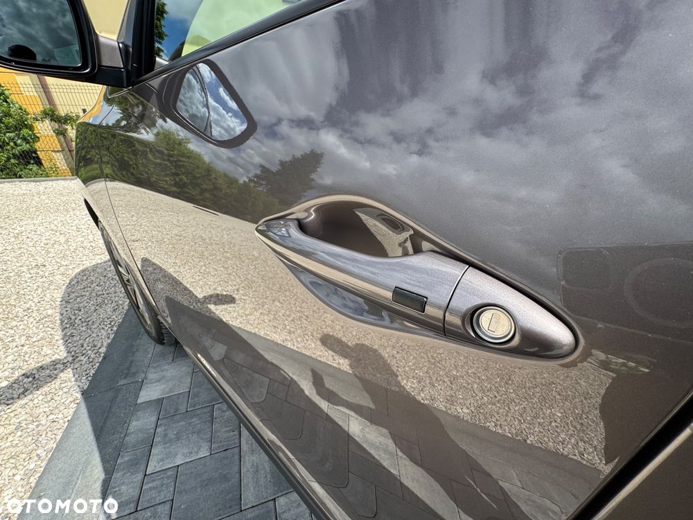 Hyundai ix35 1.6 2WD Fifa World Cup Edition - 18