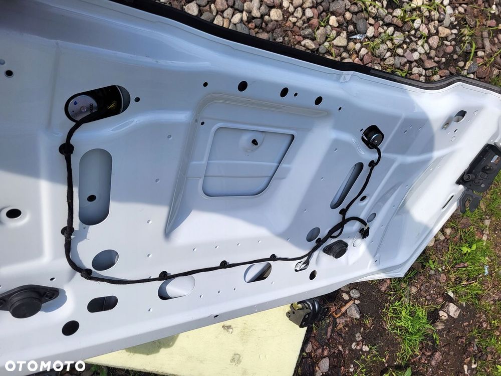 MERCEDES W205 CABRIO POKRYWA KLAPA DACHU 2018R - 4