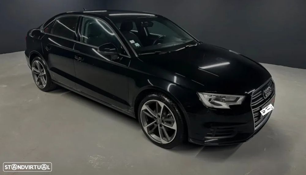 Audi A3 Limousine 30 TDI S tronic design - 2