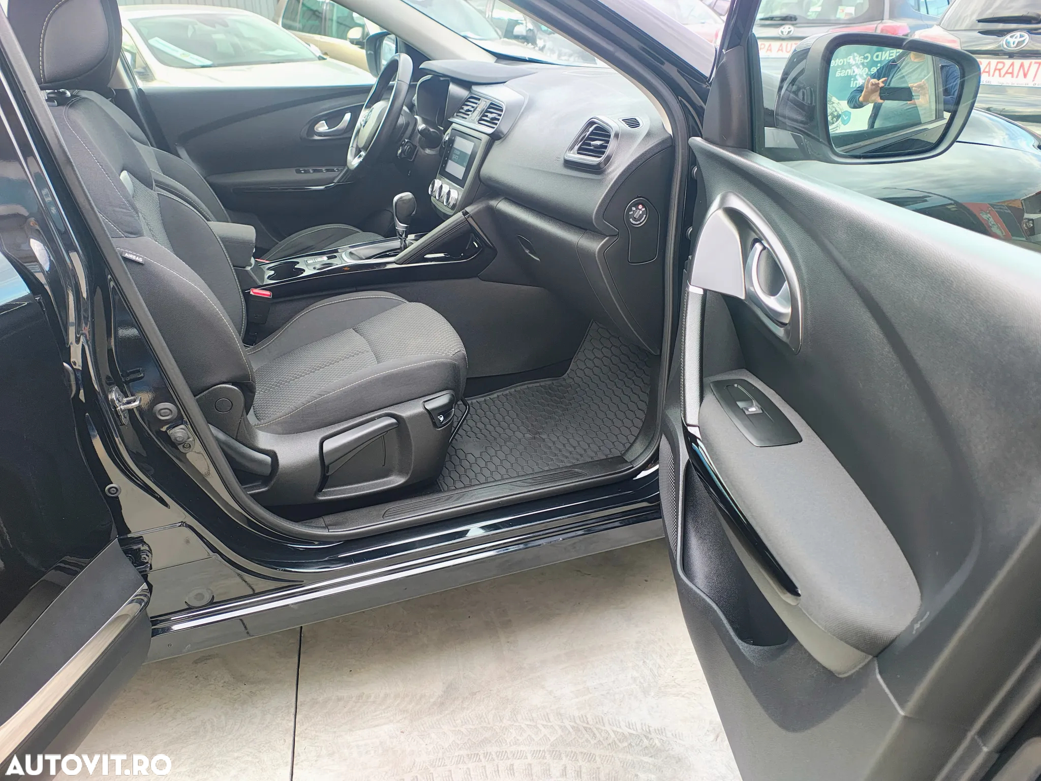 Renault Kadjar BLUE dCi 115 EDC BUSINESS EDITION - 24