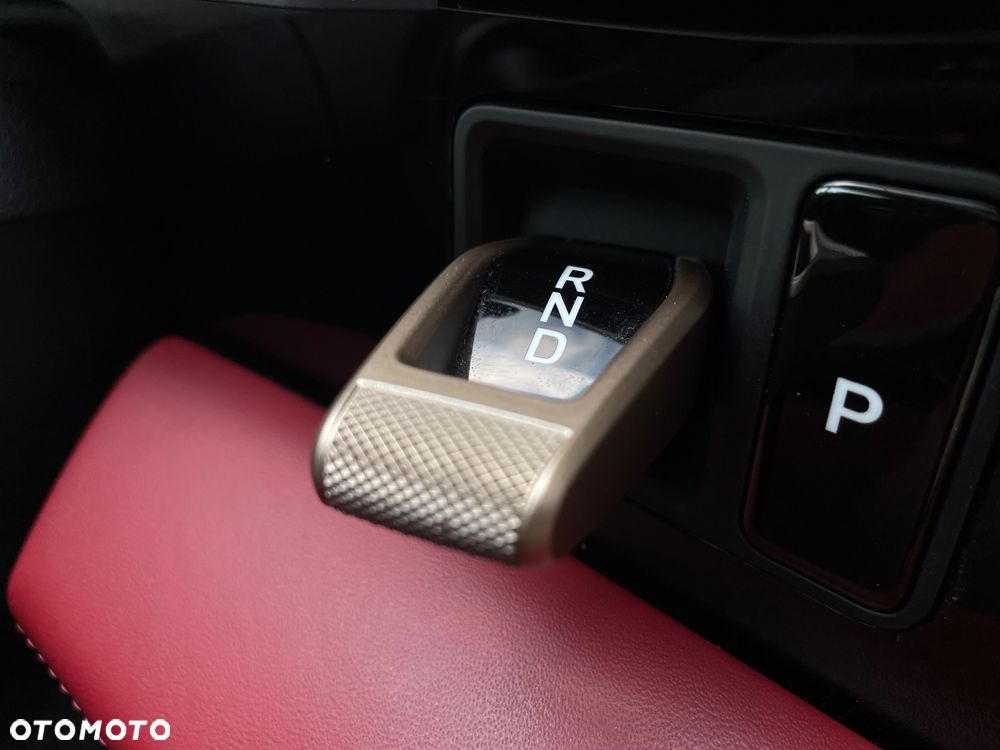 Porsche Taycan 4S Performance Plus - 32