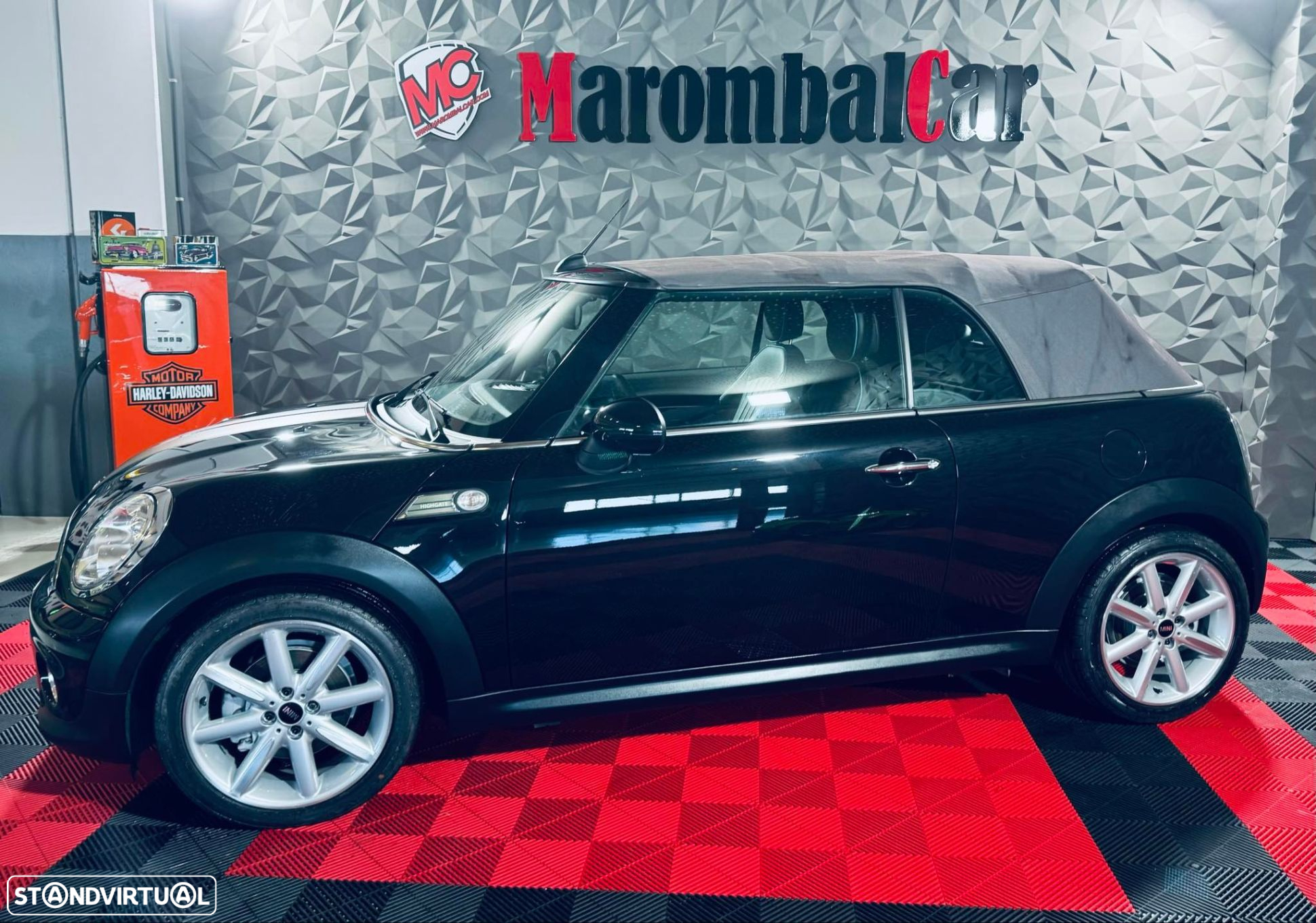 MINI Cabrio Cooper D - 12