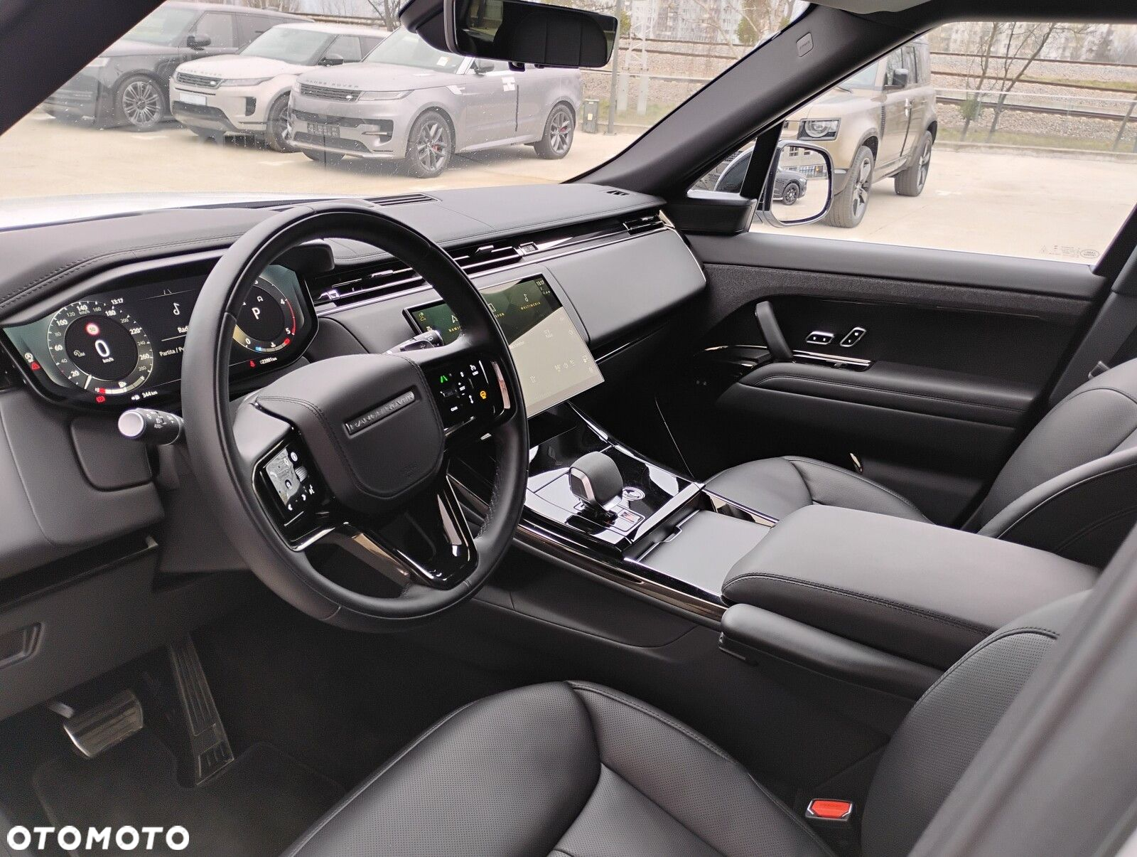 Land Rover Range Rover Sport - 12