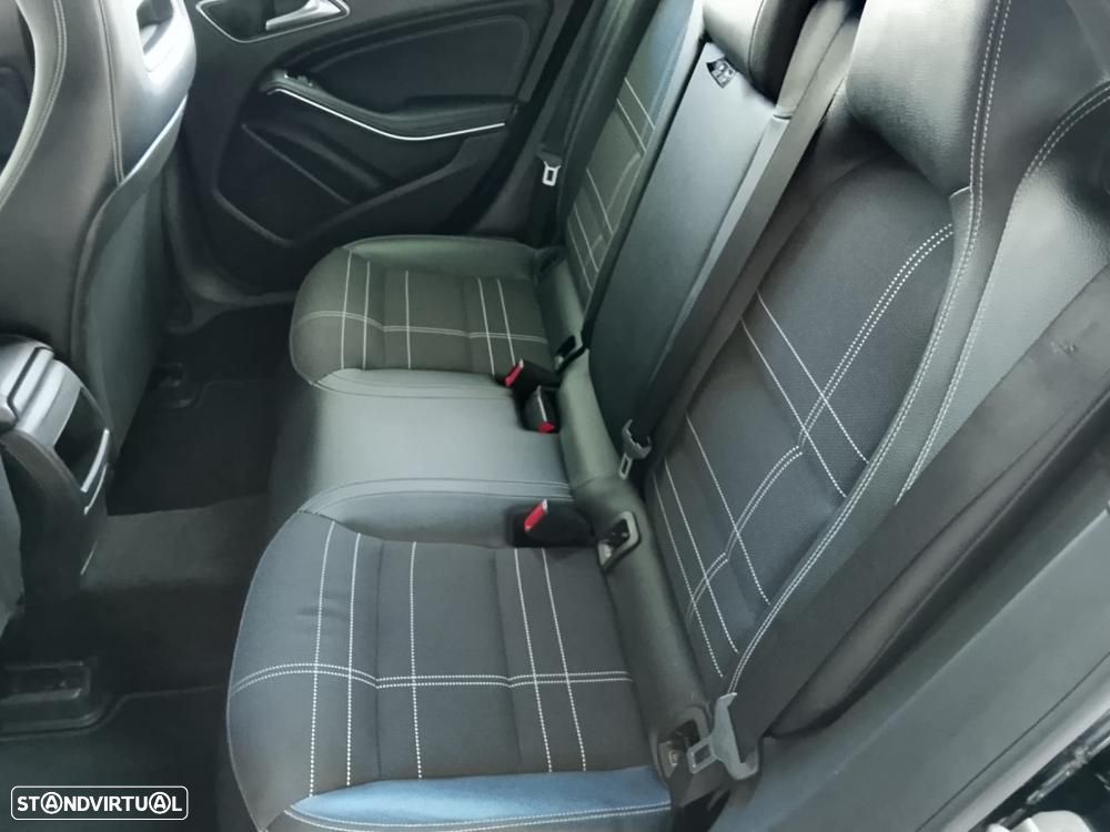 Mercedes-Benz CLA 200 - 29