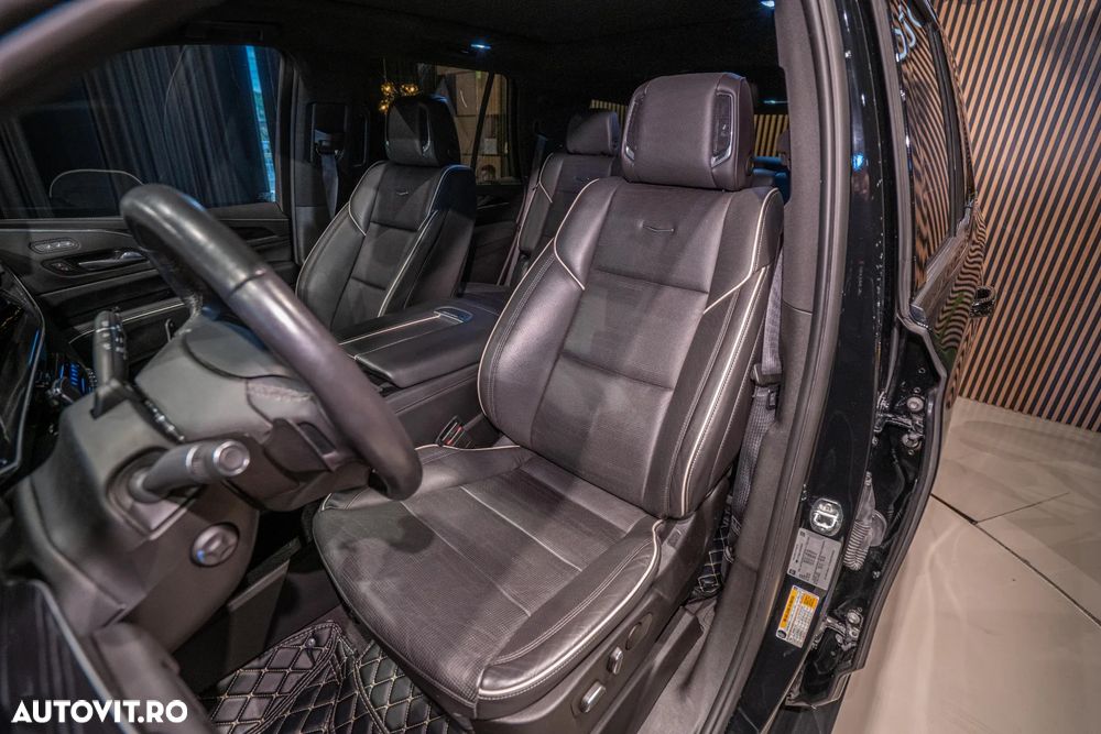 Cadillac Escalade 6.2 V8 AWD AT Platinum - 24