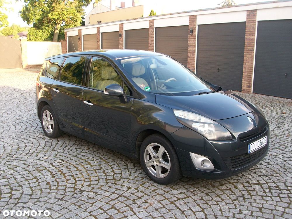 Renault Grand Scenic Gr 2.0 16V Bose Edition CVT - 3