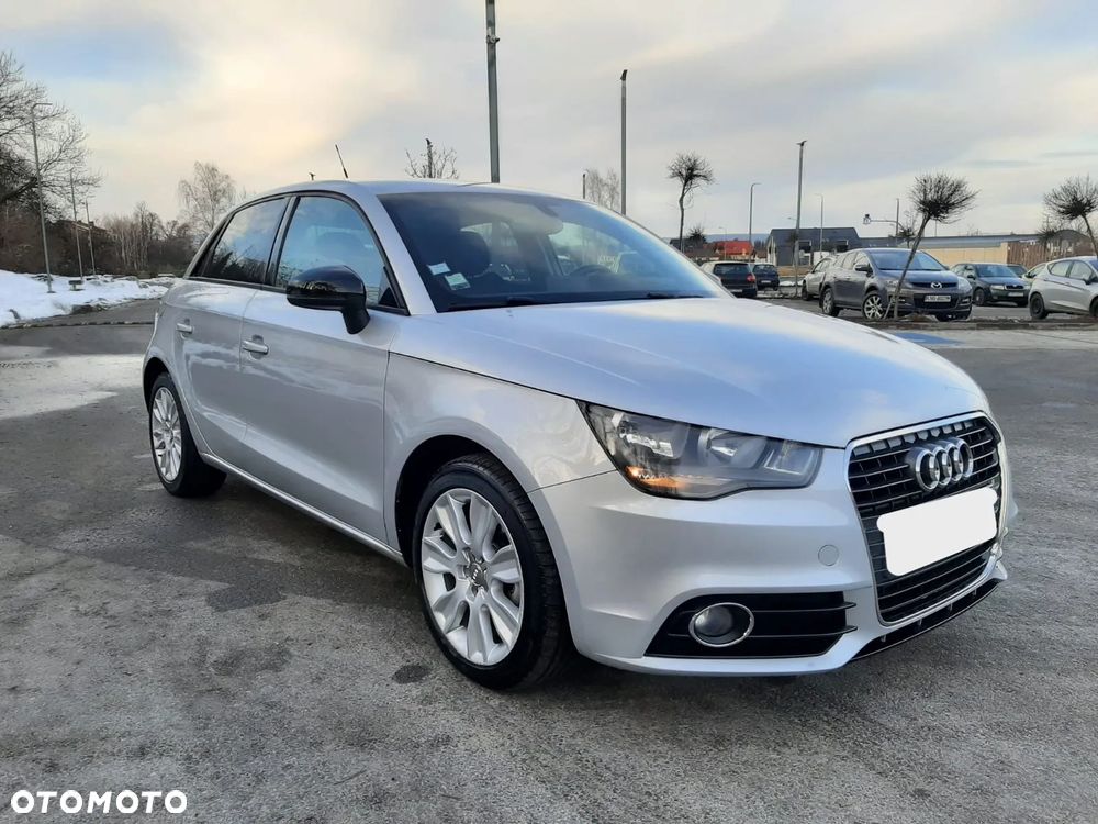 Audi A1 Sportback 1.6 TDI S tronic Ambition - 8